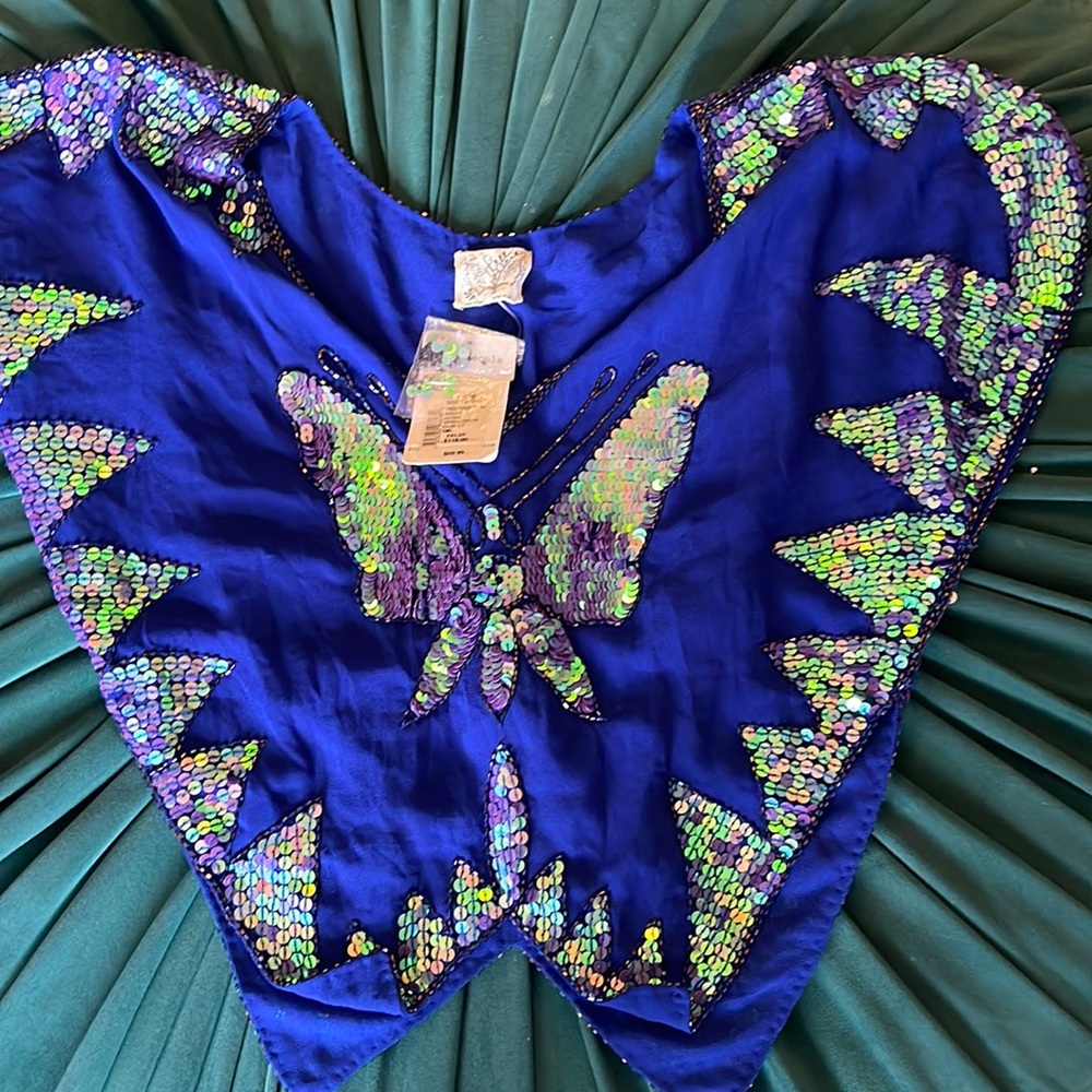 Sequence free people top
